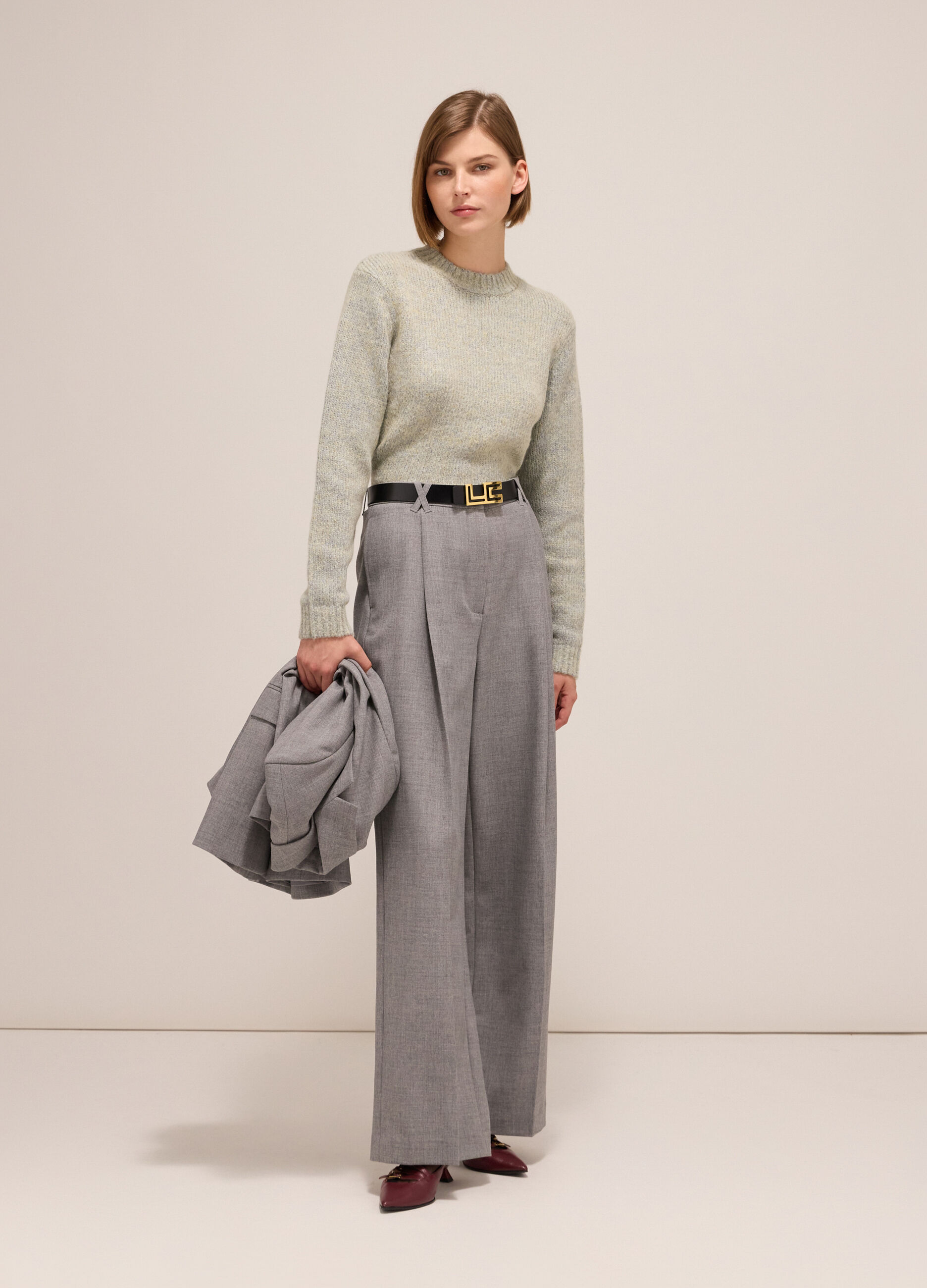 Knitted sweater with round neck in alpaca, wool and cotton