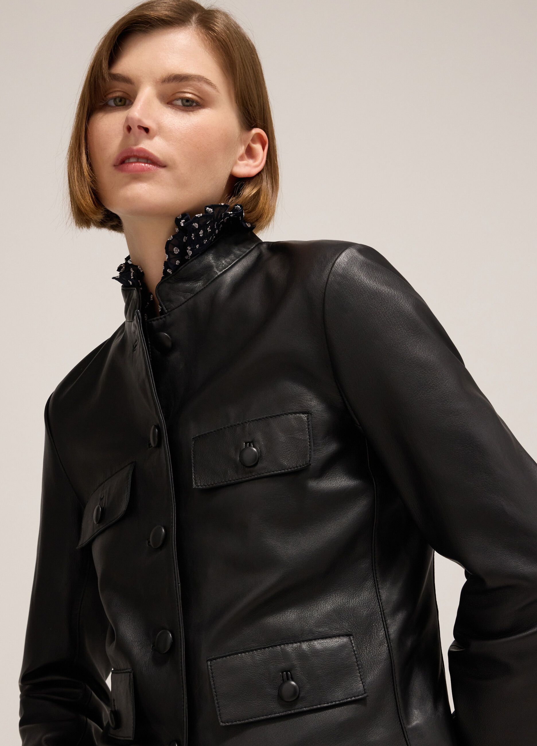Veste courte en cuir