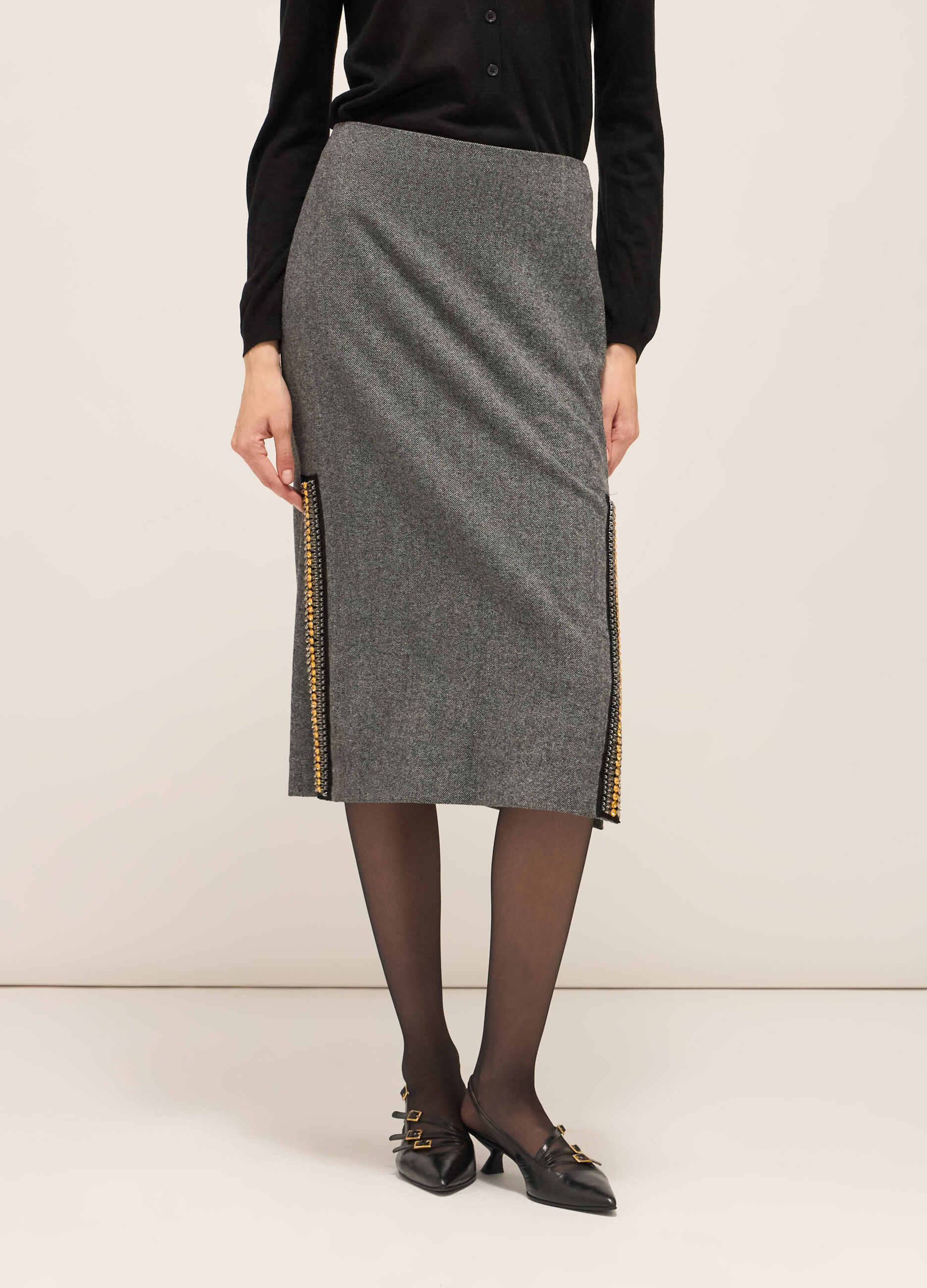Midi skirt in tweed