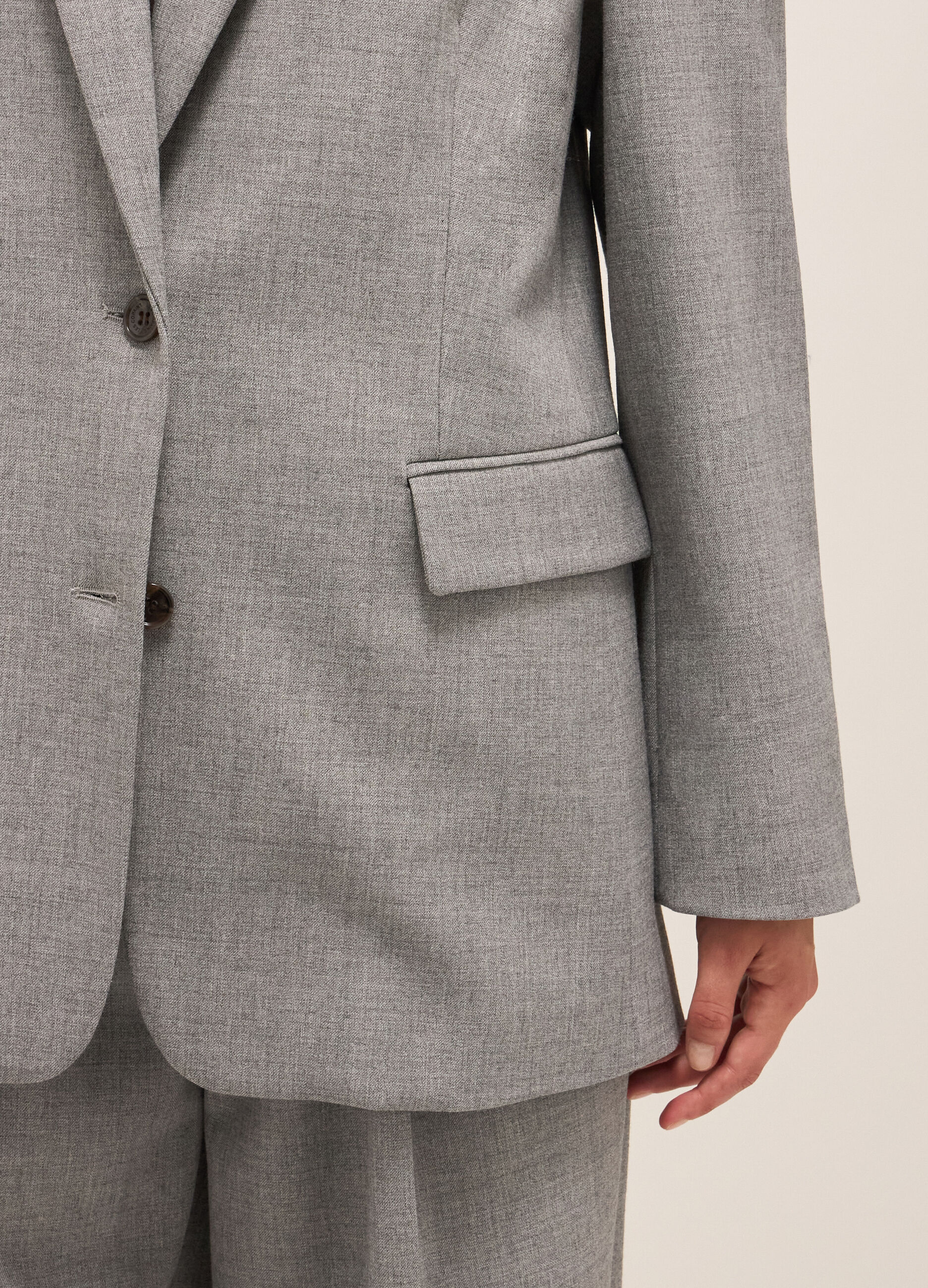 Blazer long fermé par deux boutons