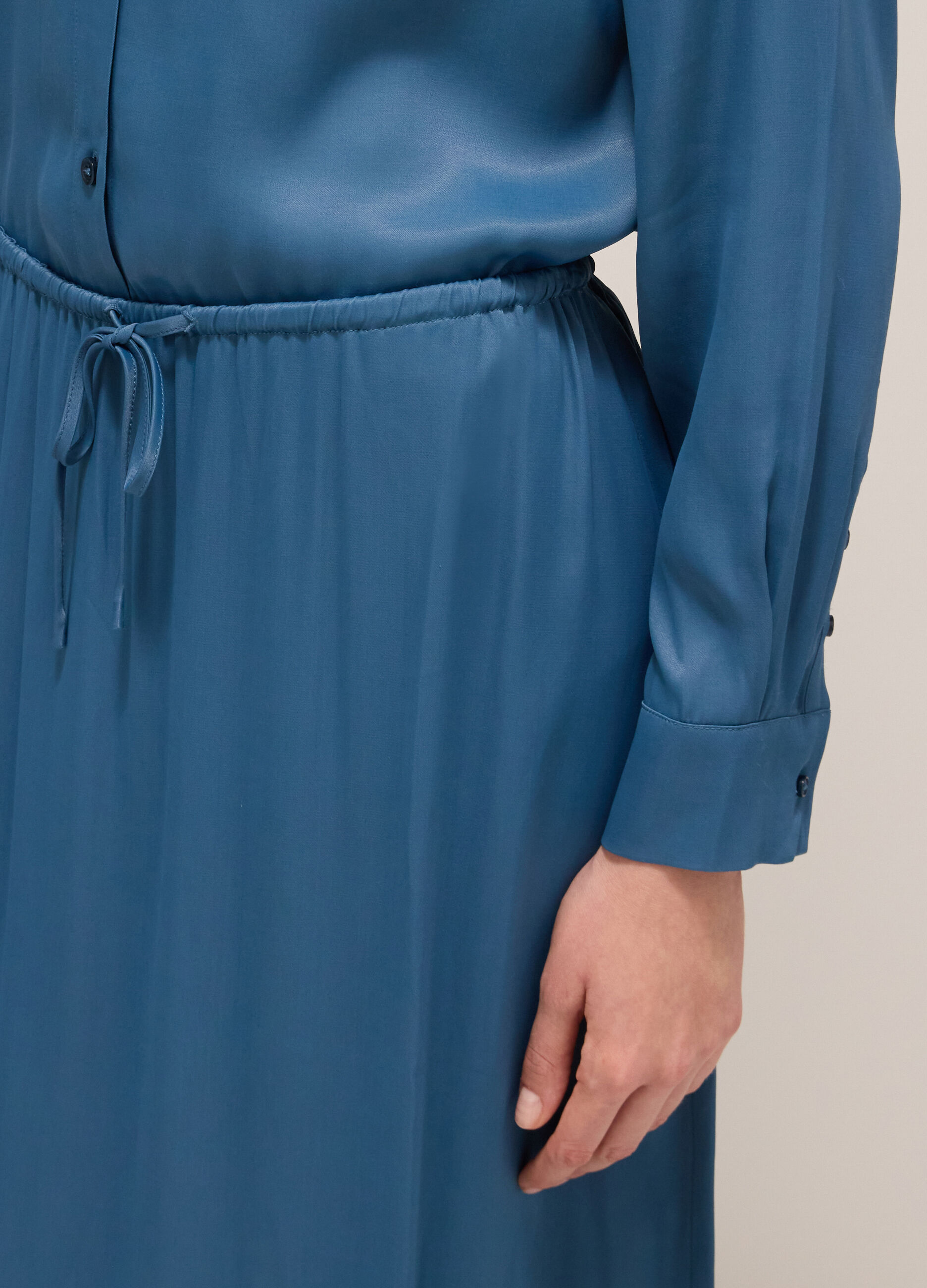 Midi skirt in viscose