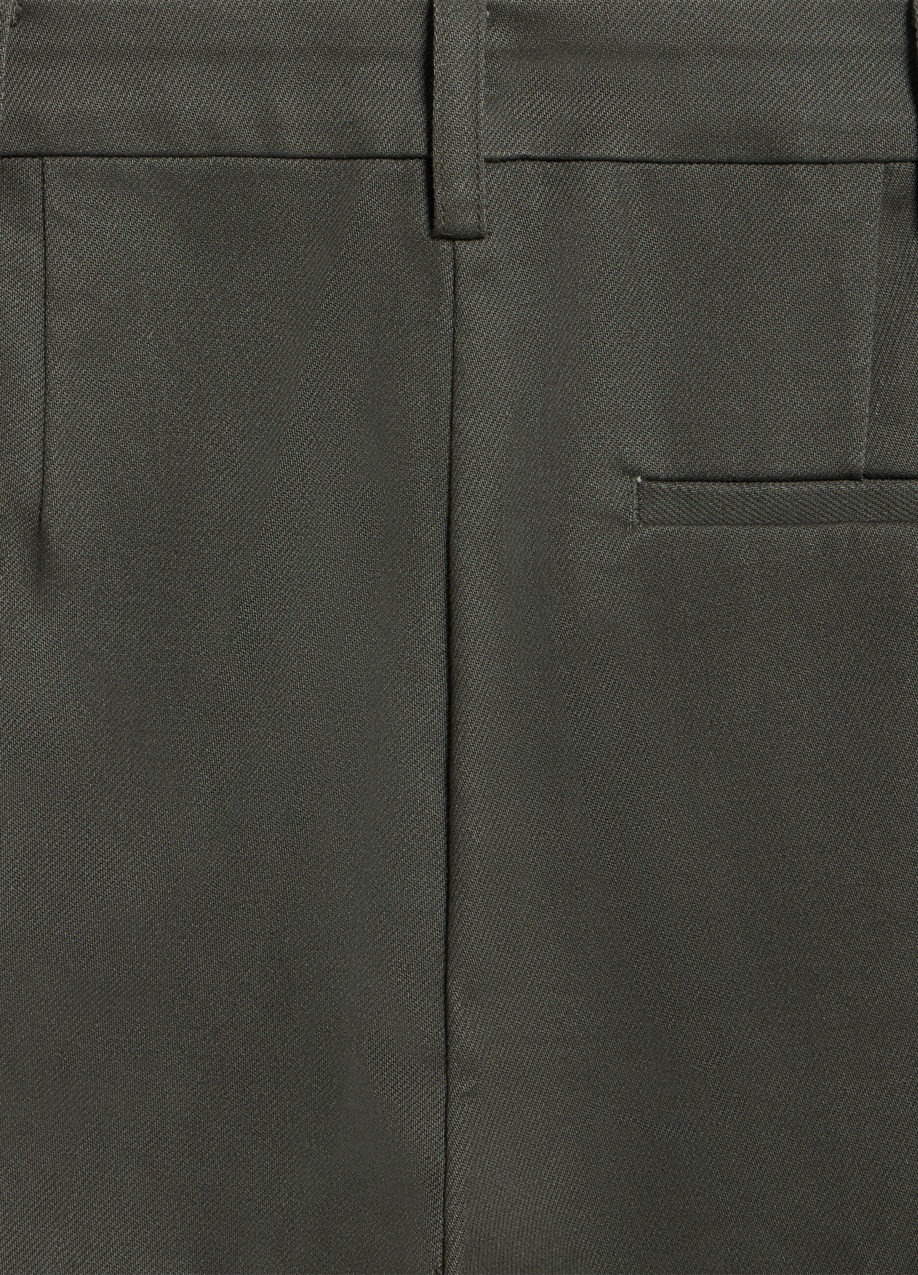 Slouchy trousers in 100% cotton
