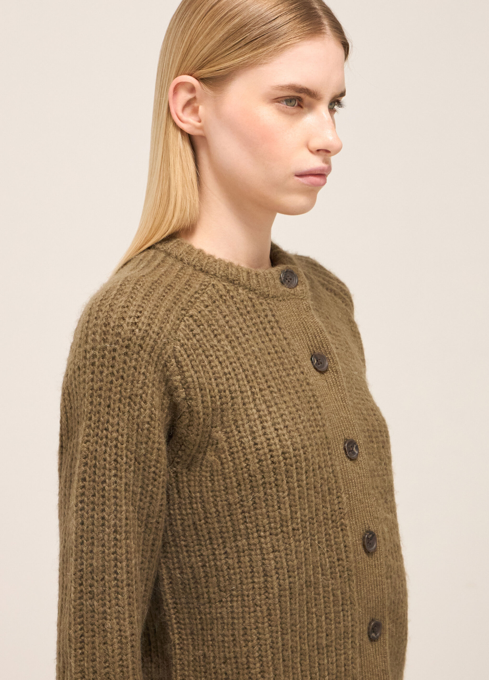 Cardigan tricot a coste