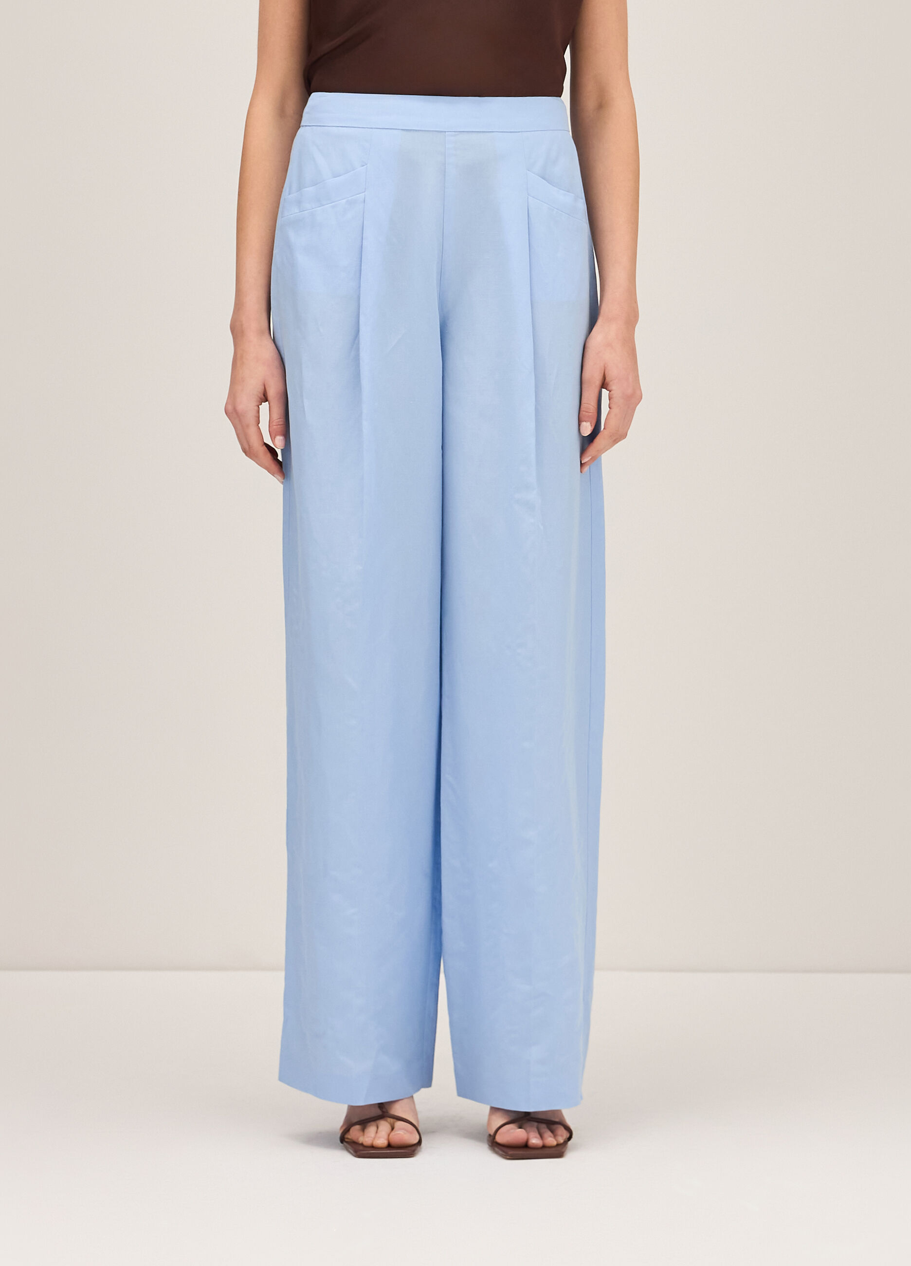 Wide-leg trousers in lyocell and linen_1