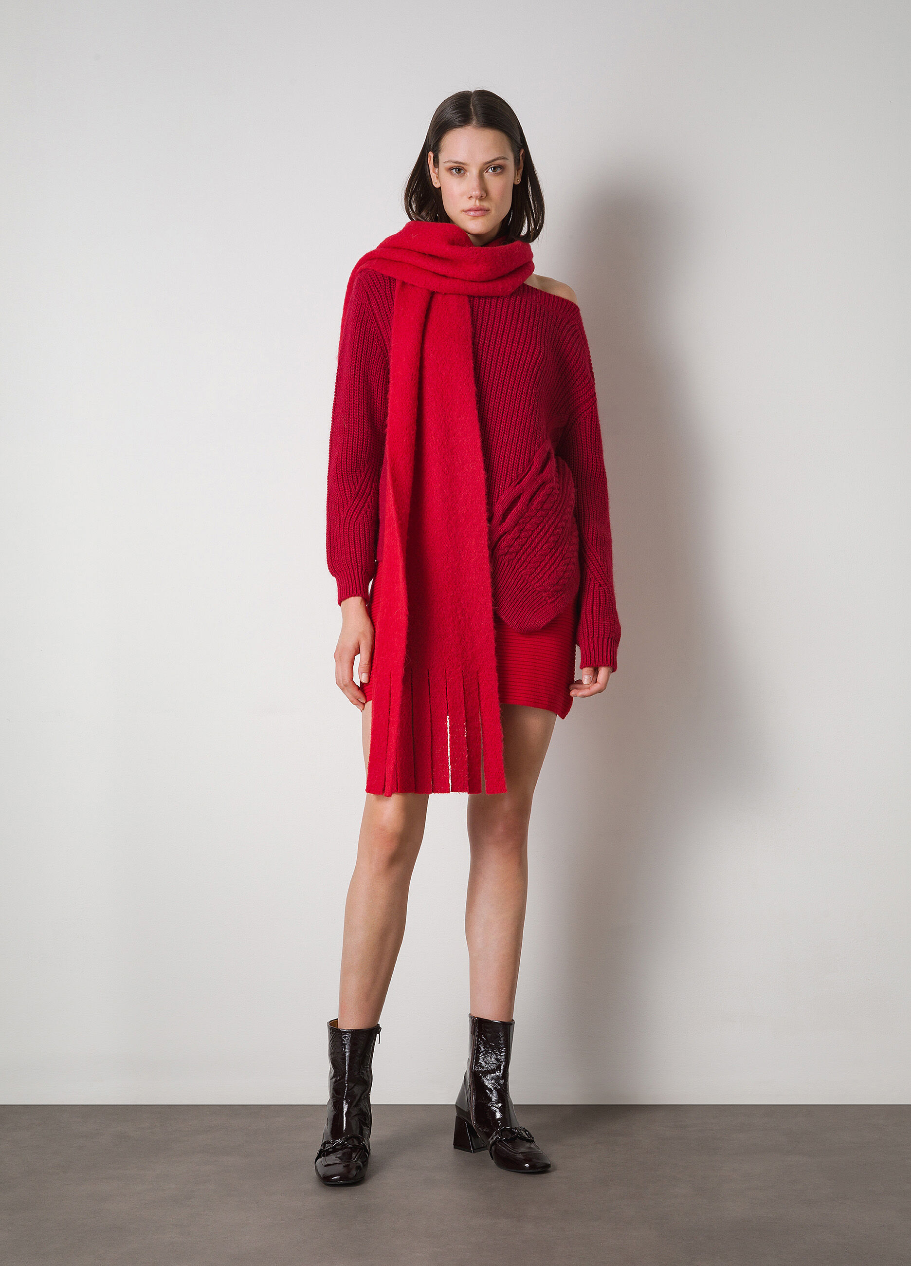 Tricot in wool and alpaca blend with cable design _0