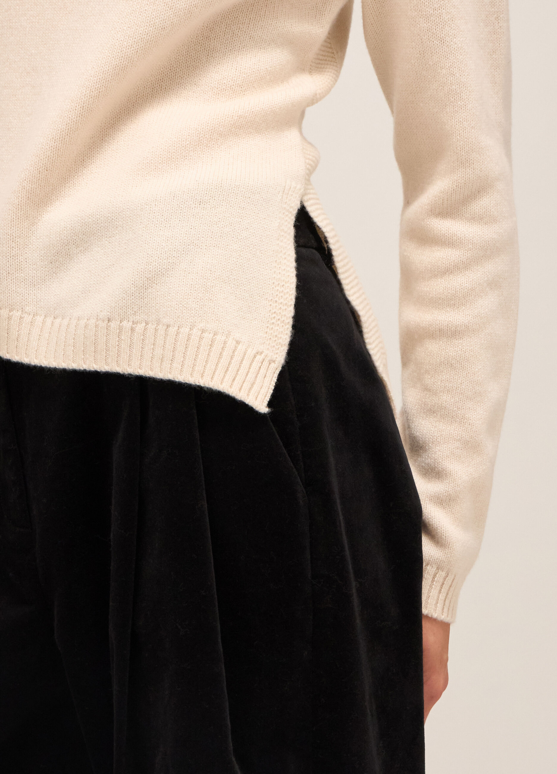 Knitted turtleneck in wool and cashmere