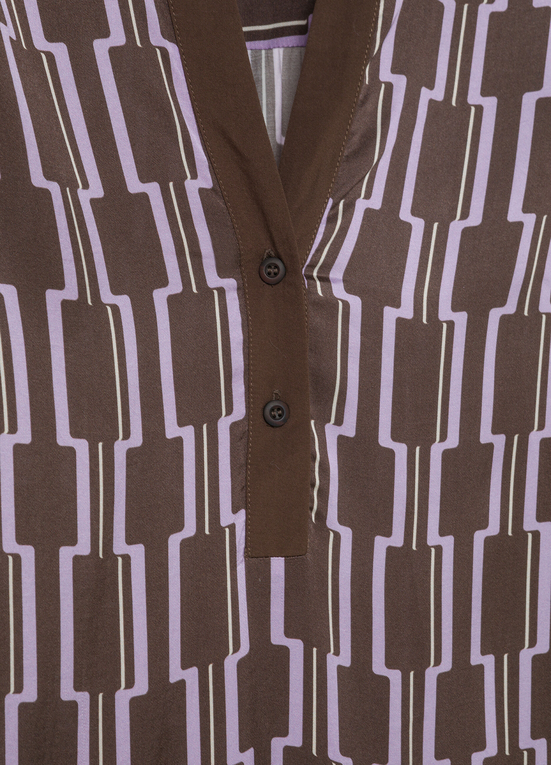 Short dress with geometric pattern