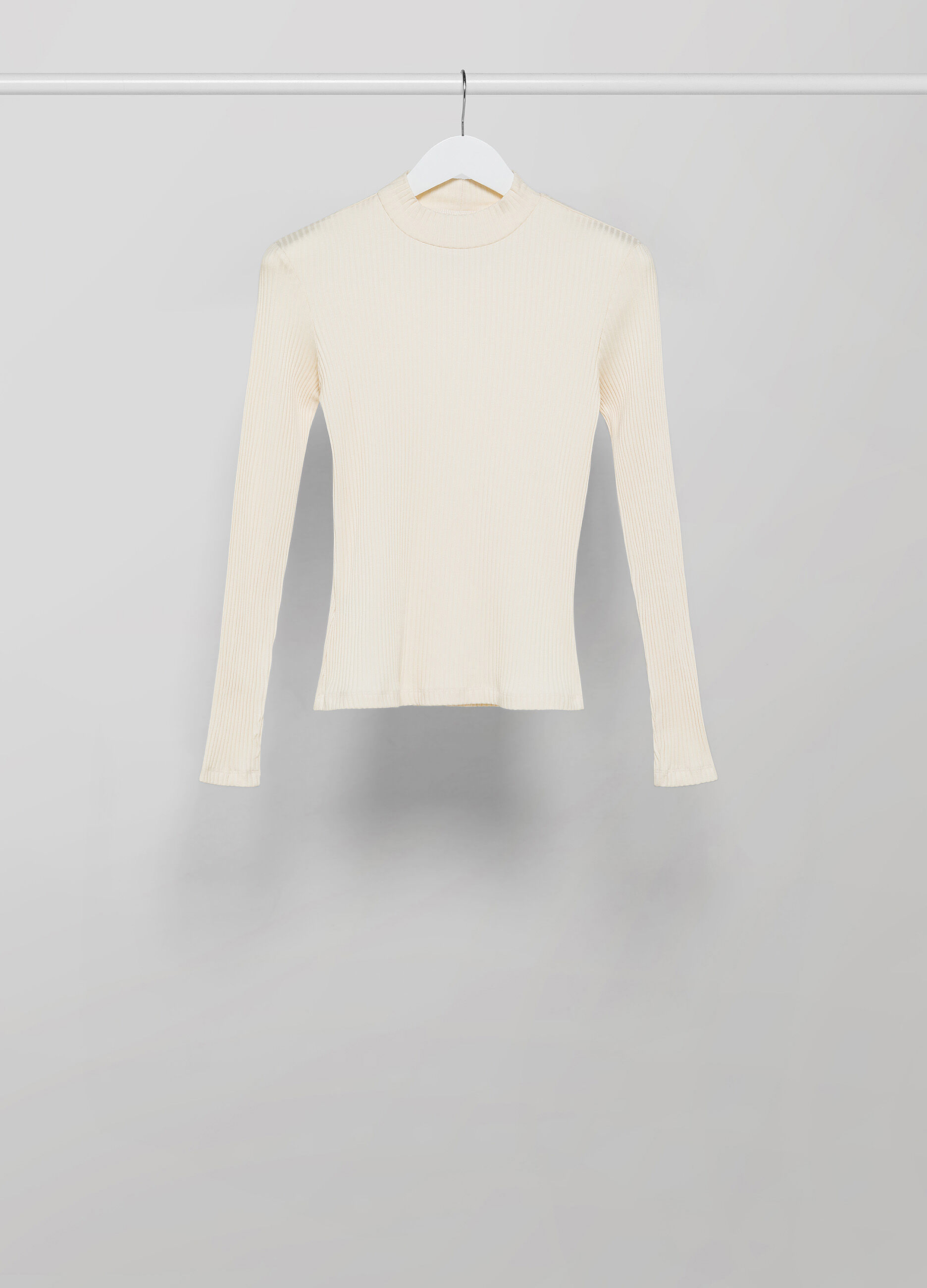 White silk blend tricot top