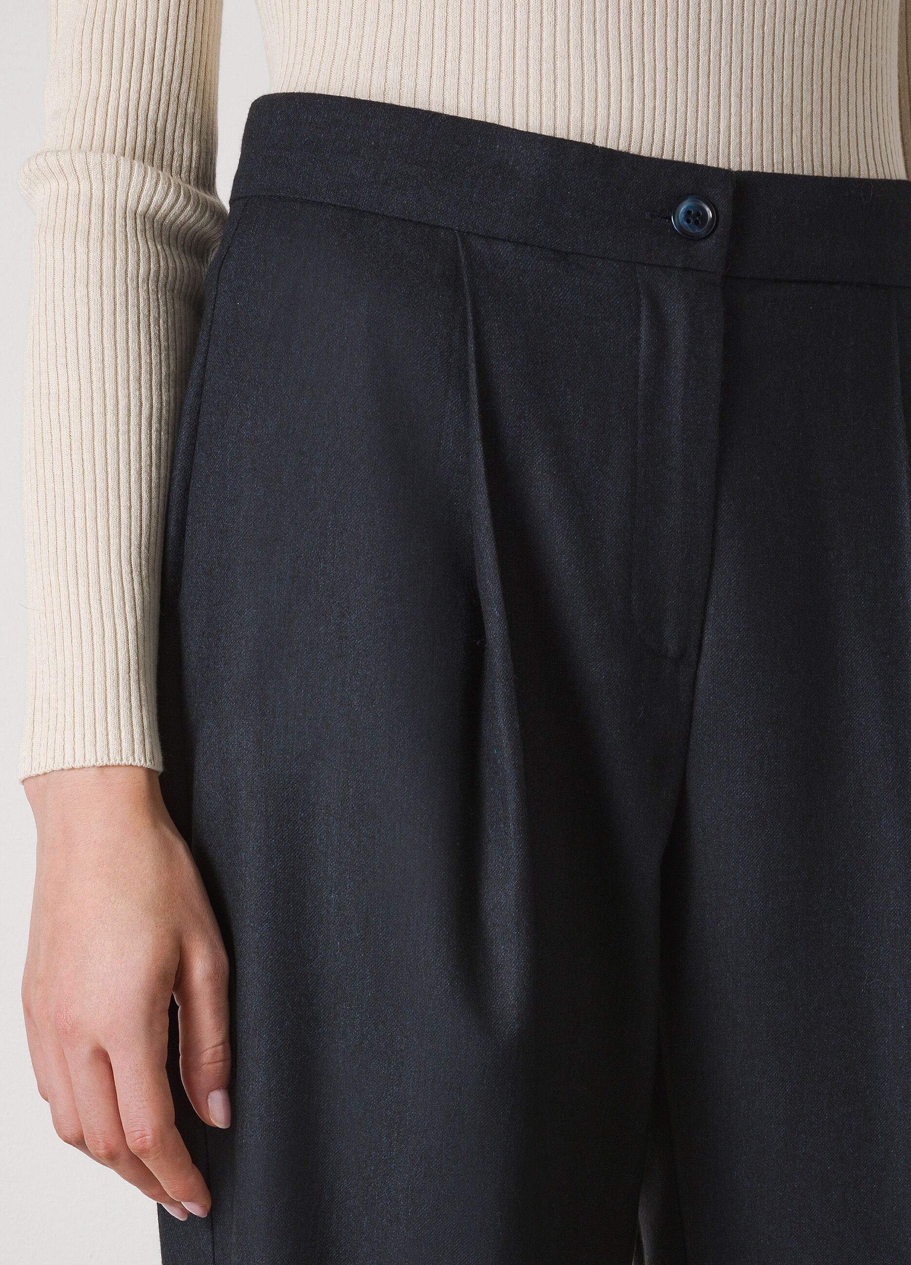 Wool blend slouchy trousers