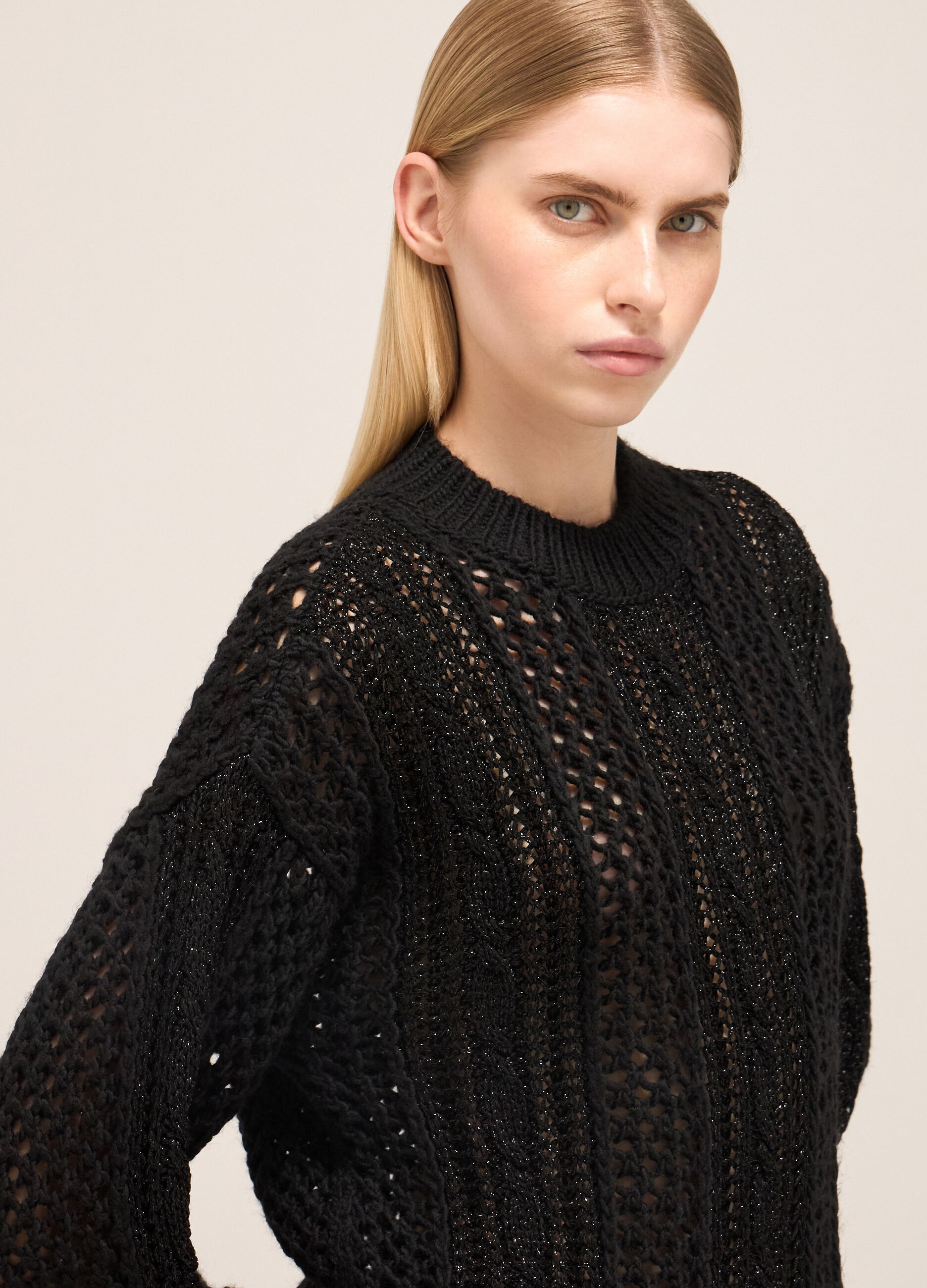 Knitted sweater with round neck and openwork insert_3