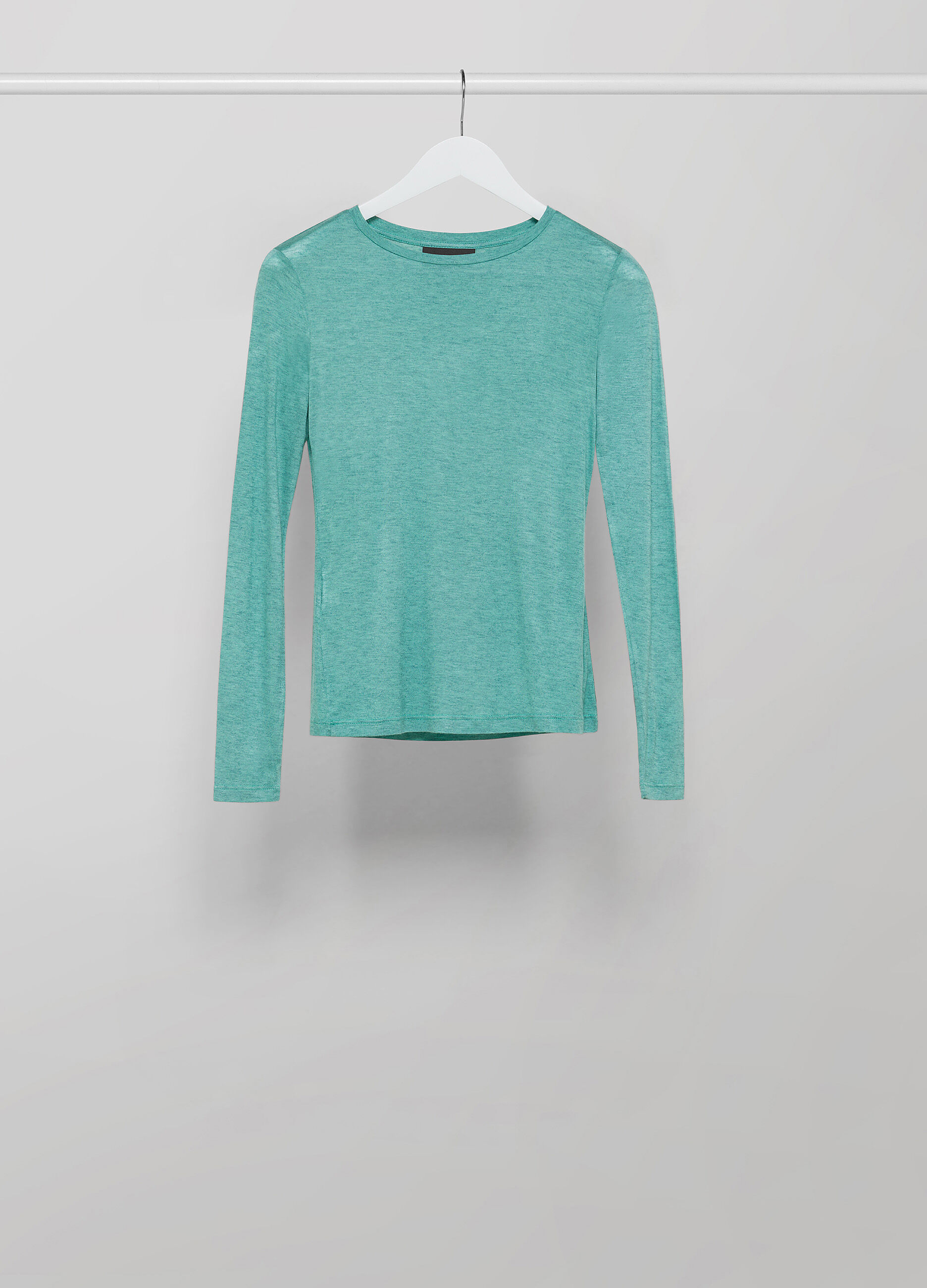 Green wool blend long sleeve T-shirt