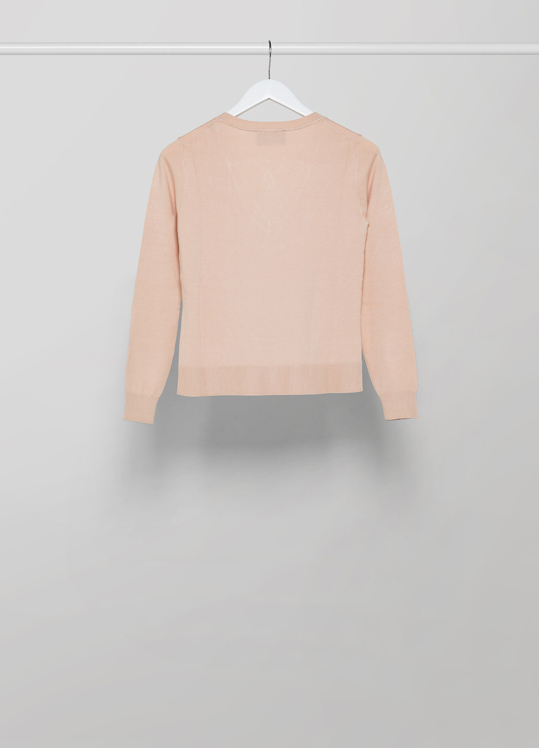 Tricot avec encolure en V