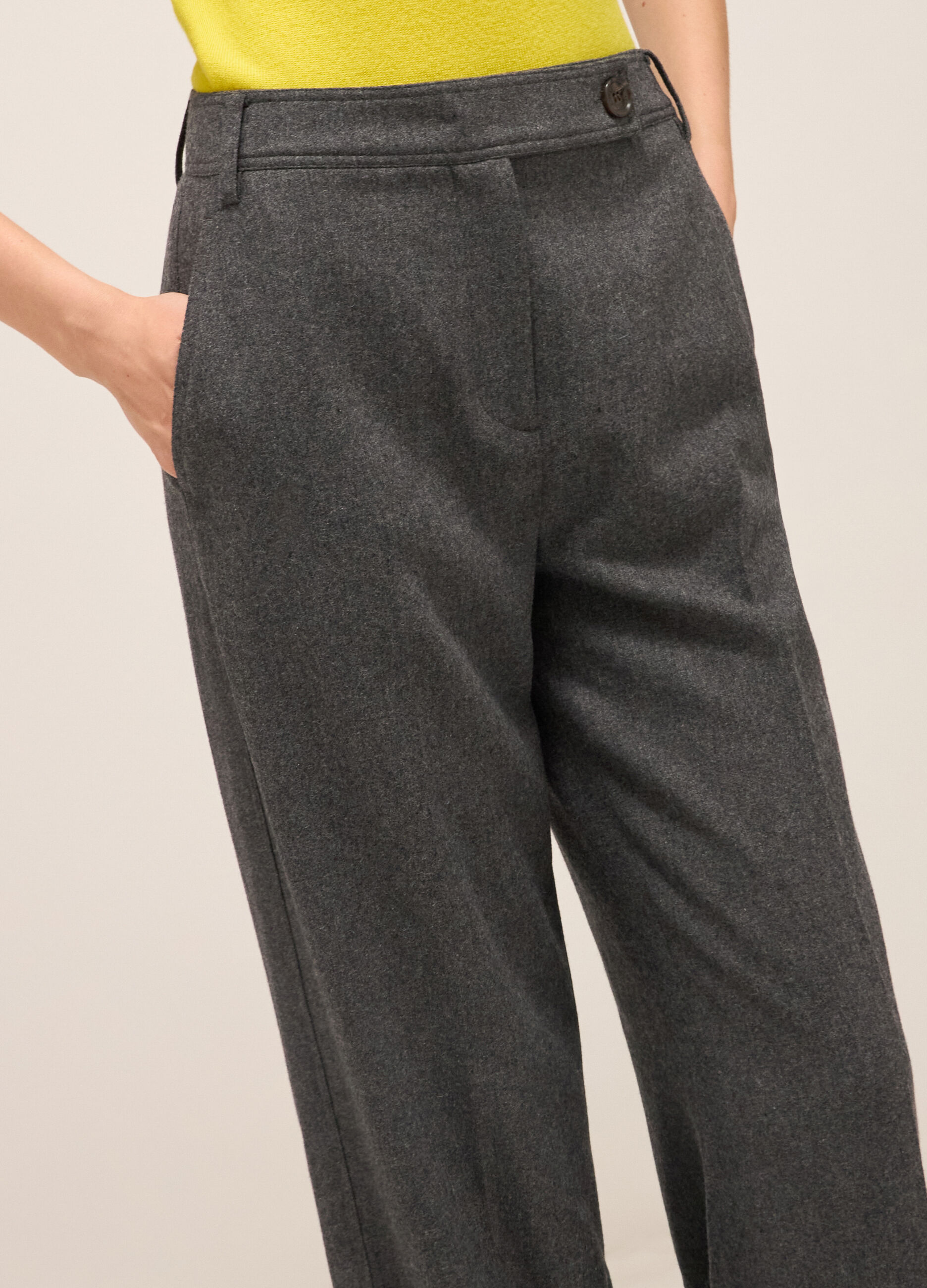 Straight-leg trousers in wool blend