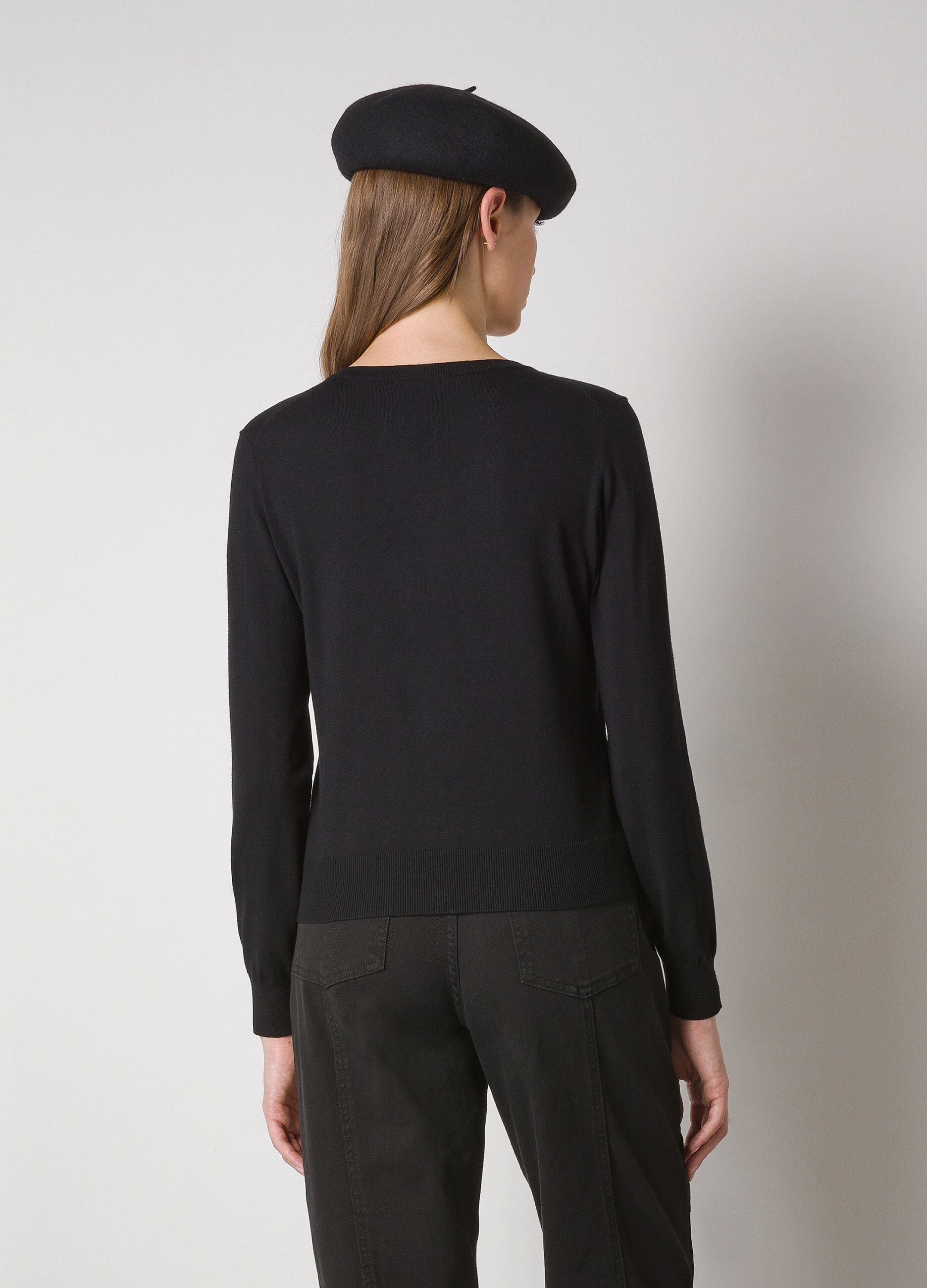 Round-neck tricot cardigan