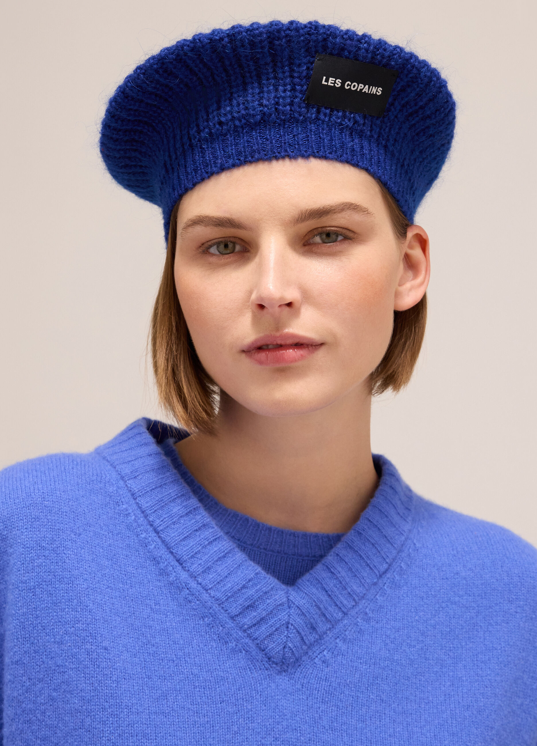 French beret in mohair and acrylic blend