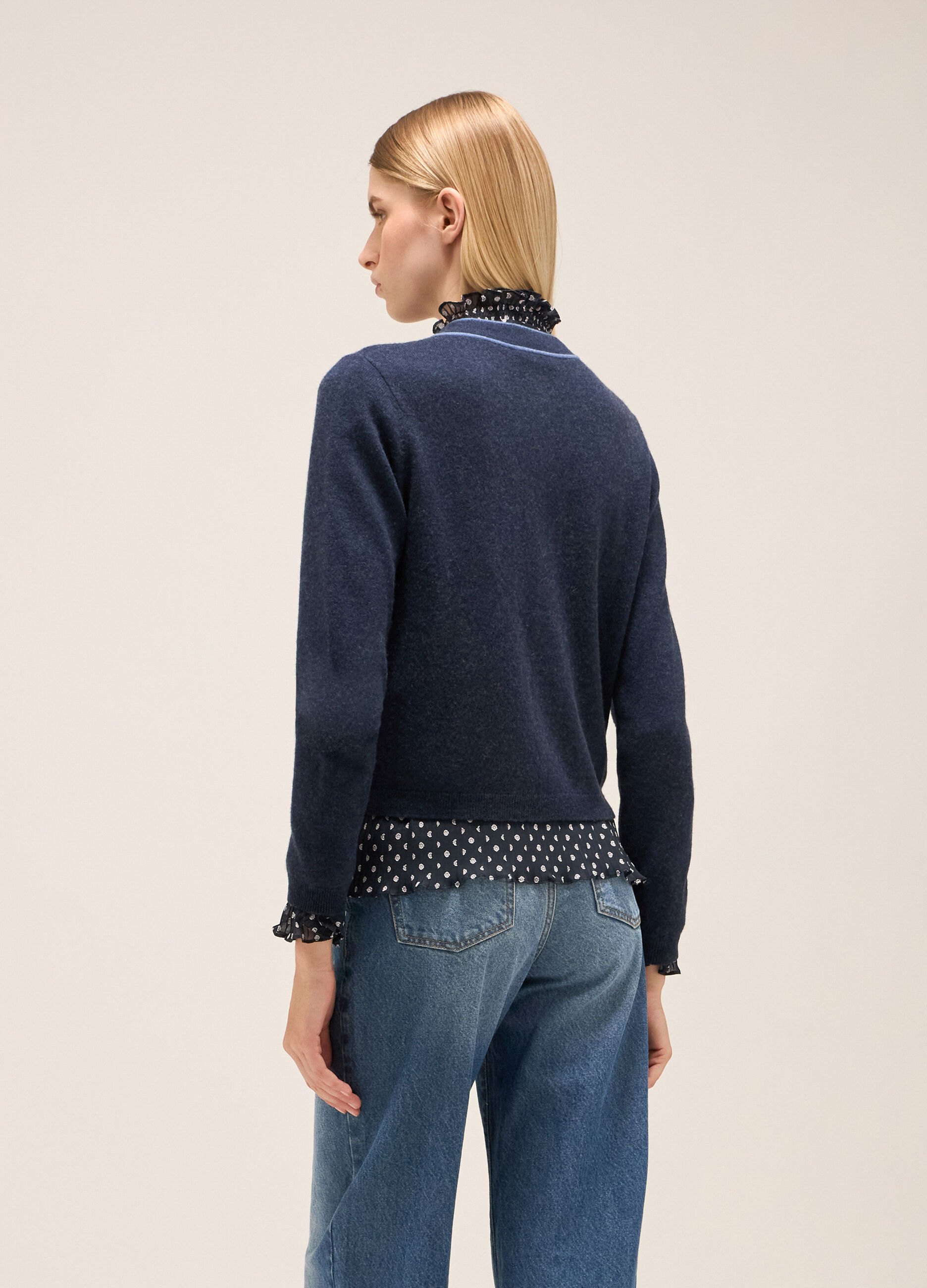 Knitted cardigan in wool and cashmere