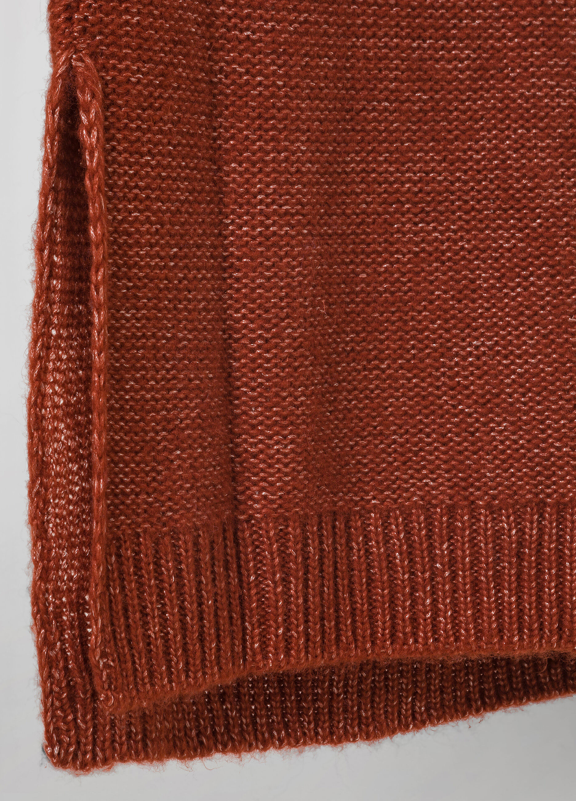 Sleeveless tricot in wool blend