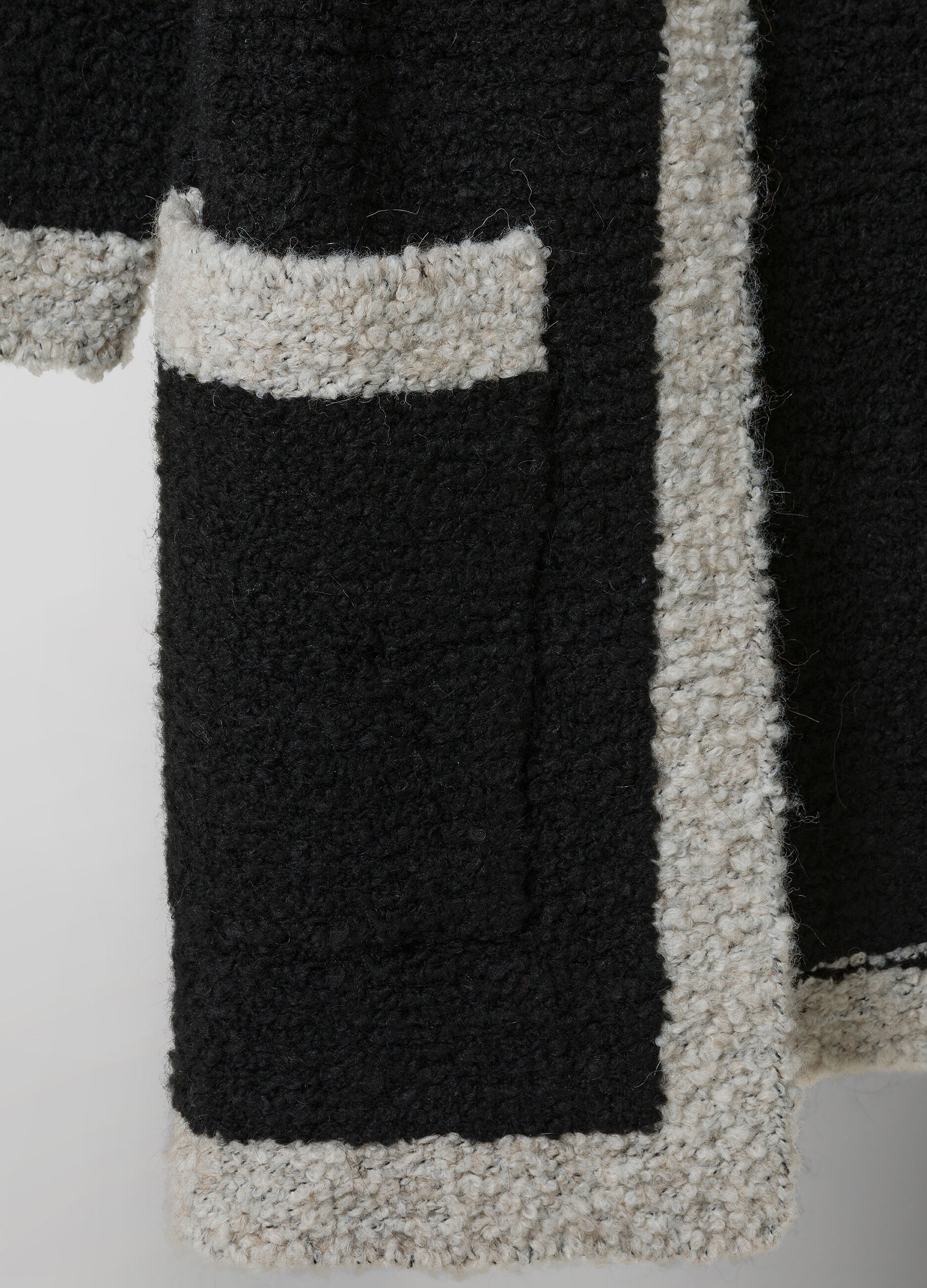 Long loop stitch cardigan with alpaca wool_6