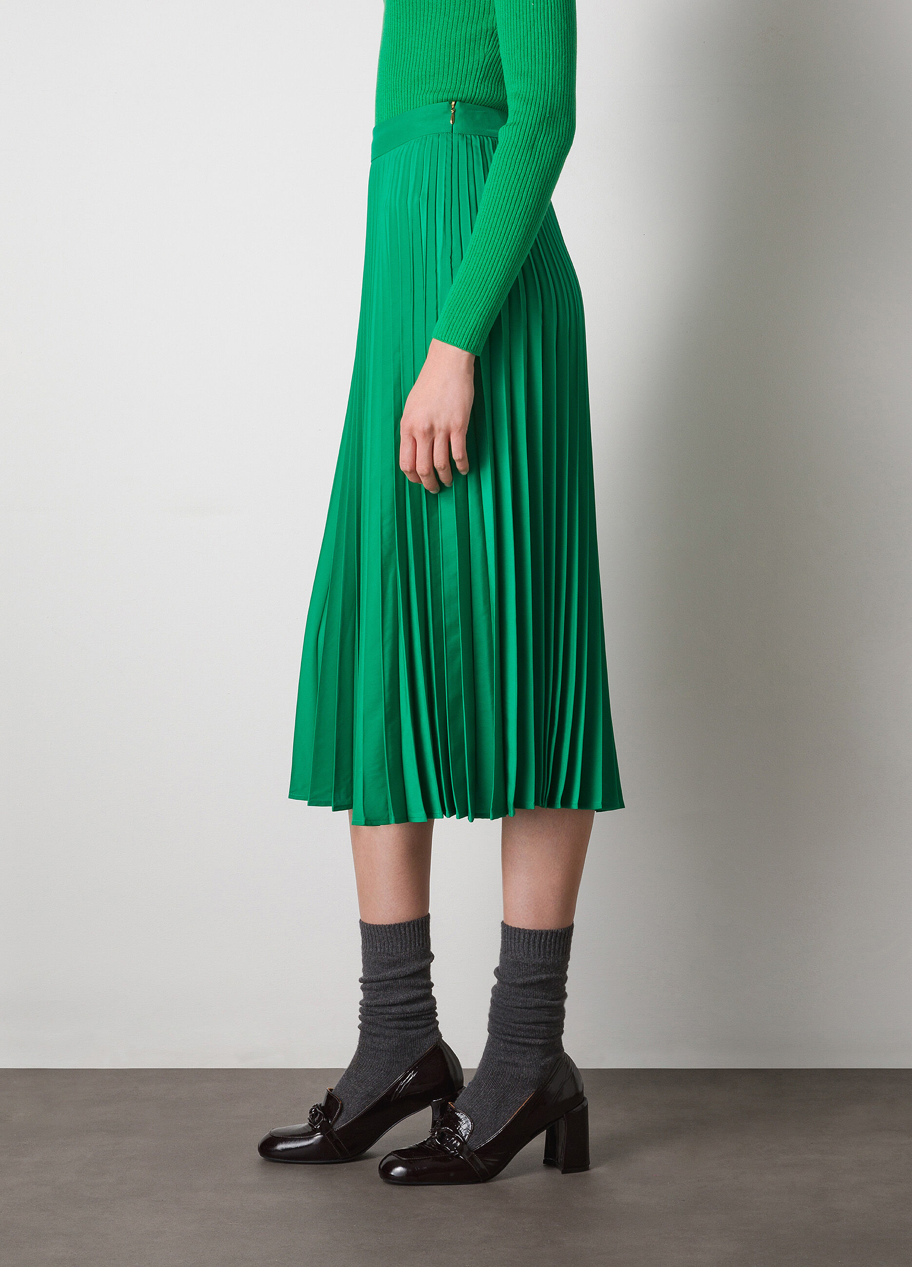 Pleated midi skirt_3