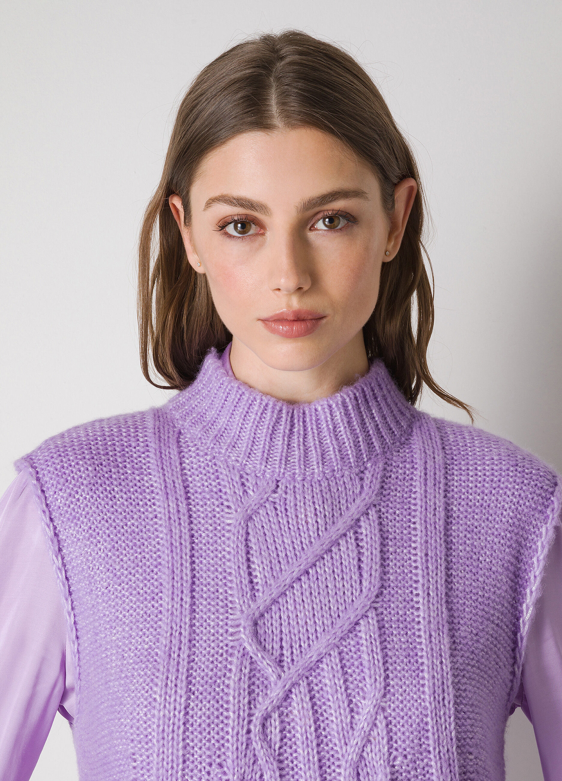 Sleeveless tricot in wool blend_1