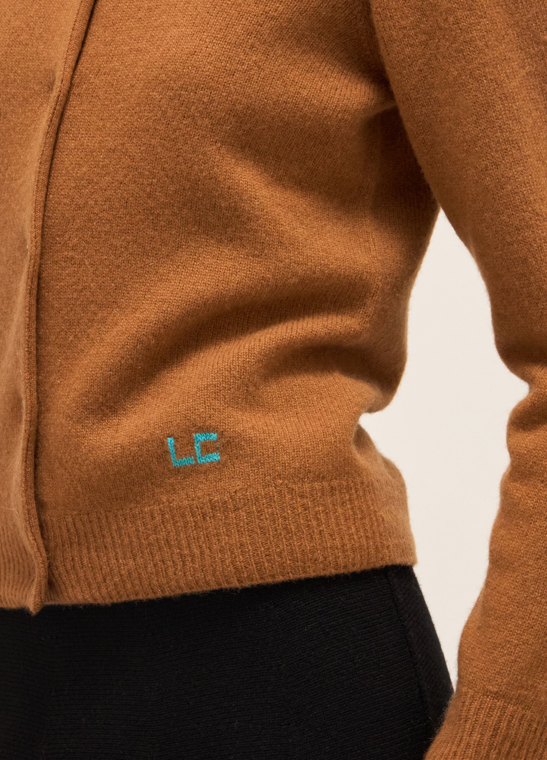 Knitted cardigan in cashmere and merino wool