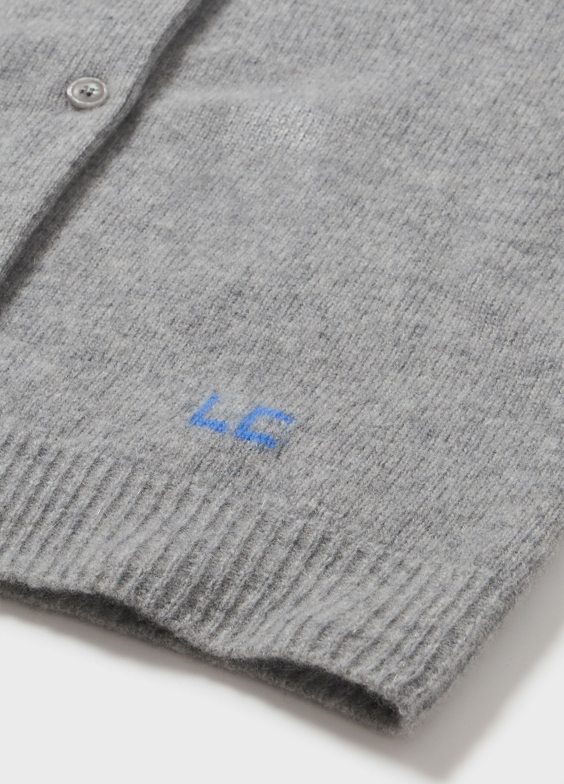 Knitted cardigan in cashmere and merino wool